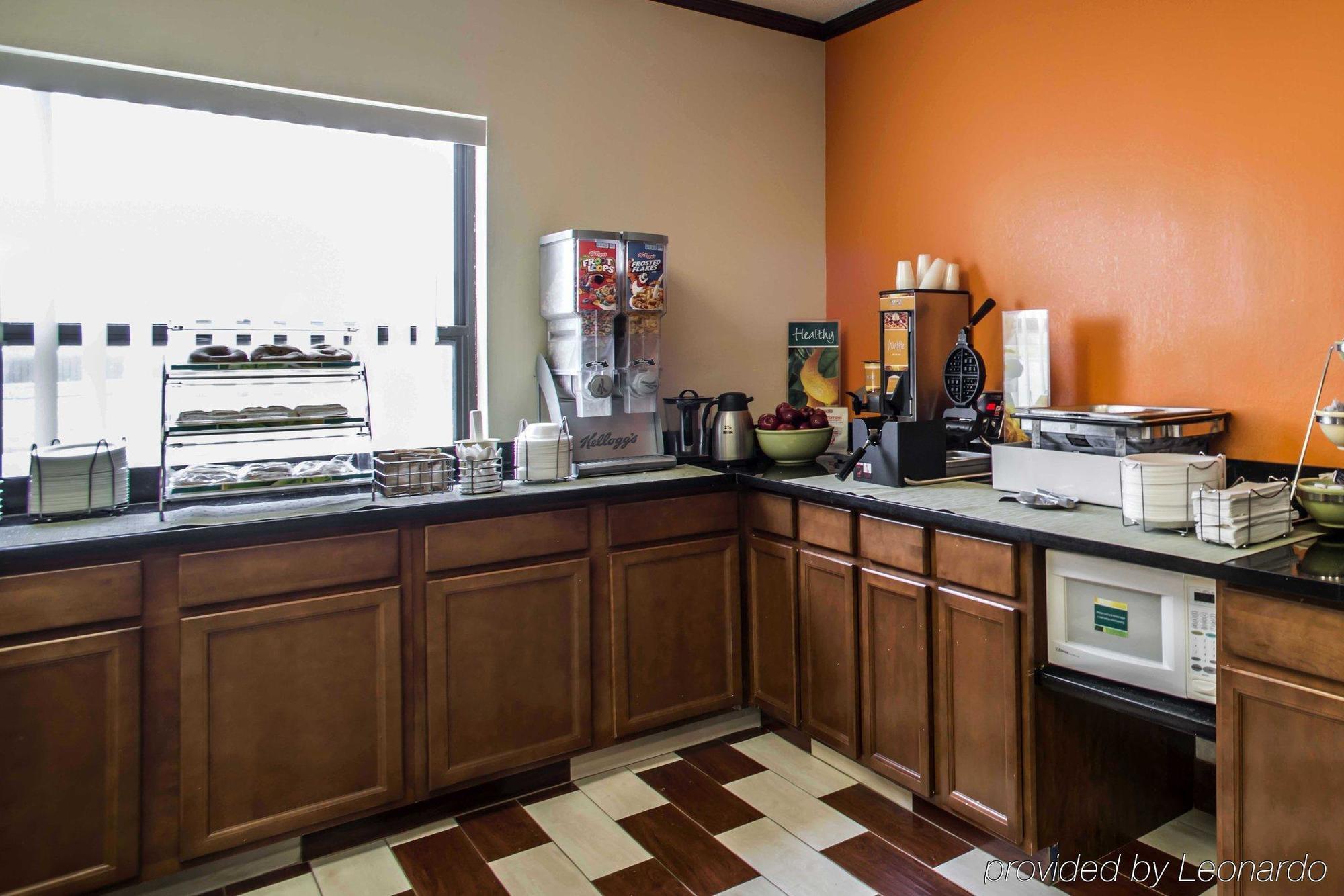 Super 8 By Wyndham Harrisburg Ξενοδοχείο Εξωτερικό φωτογραφία