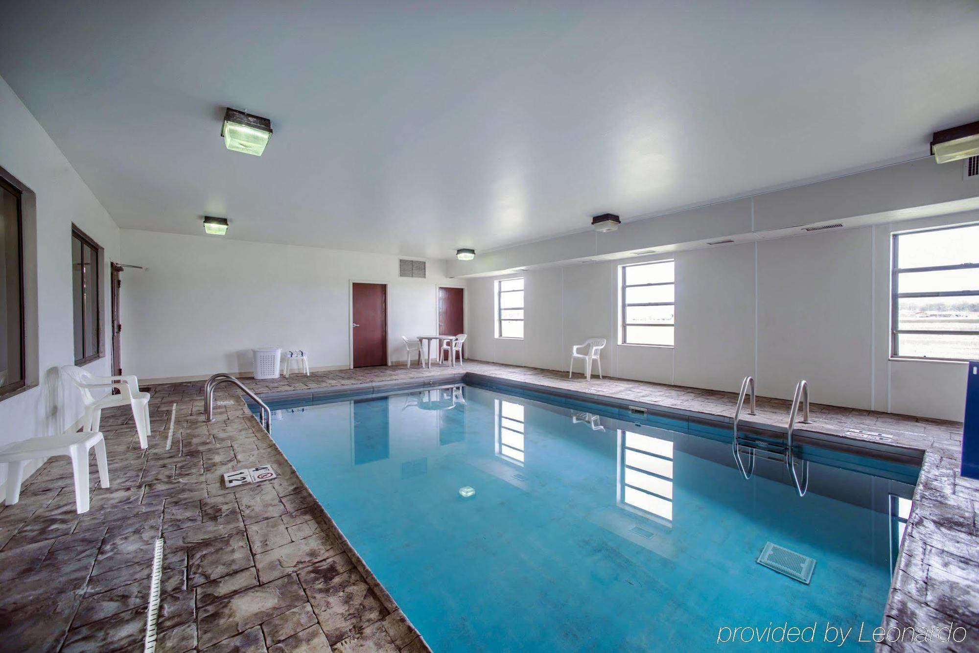 Super 8 By Wyndham Harrisburg Ξενοδοχείο Εξωτερικό φωτογραφία